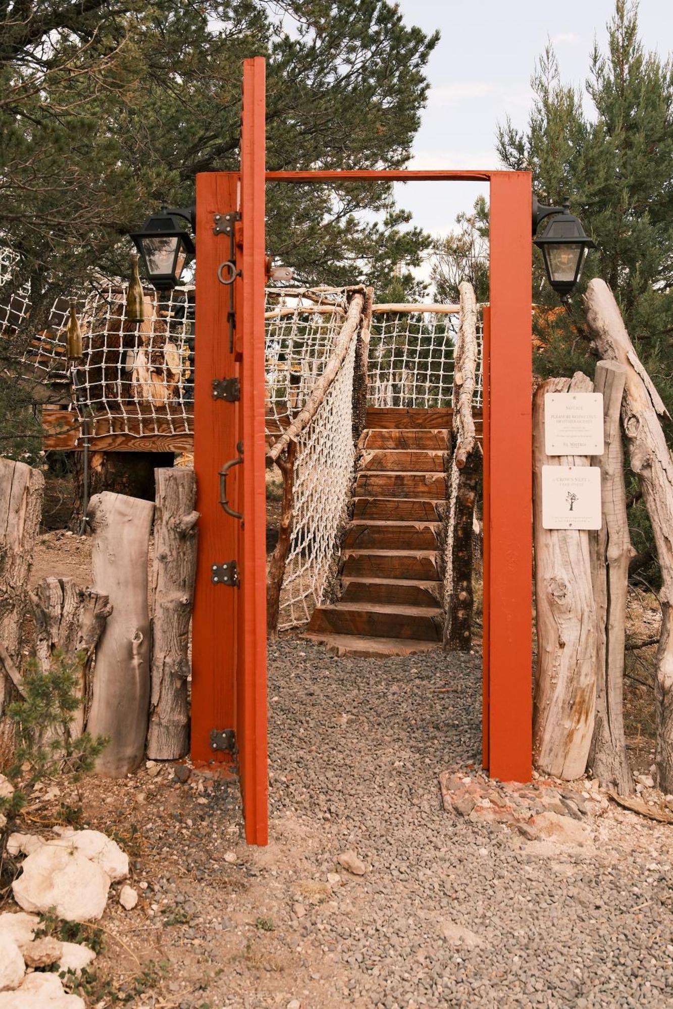 Willa Crows Nest Treehouse At El Mstico Ranch Nogal Zewnętrze zdjęcie